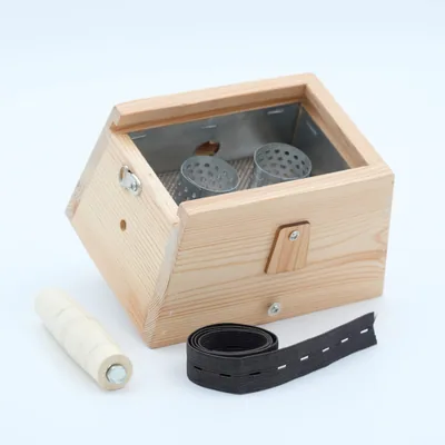Boîte à Moxa – Moxa Box – en bois
