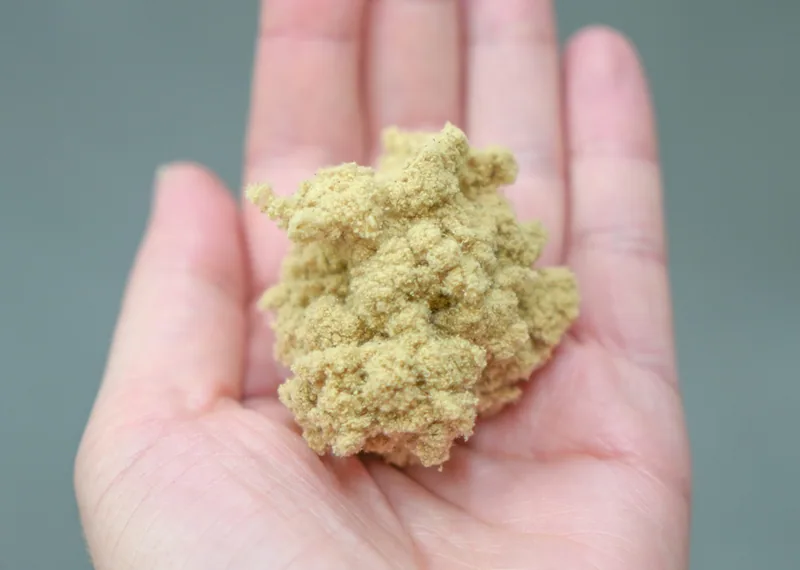 Armoise pure extra-fine – technique « grain de riz » – 40:1