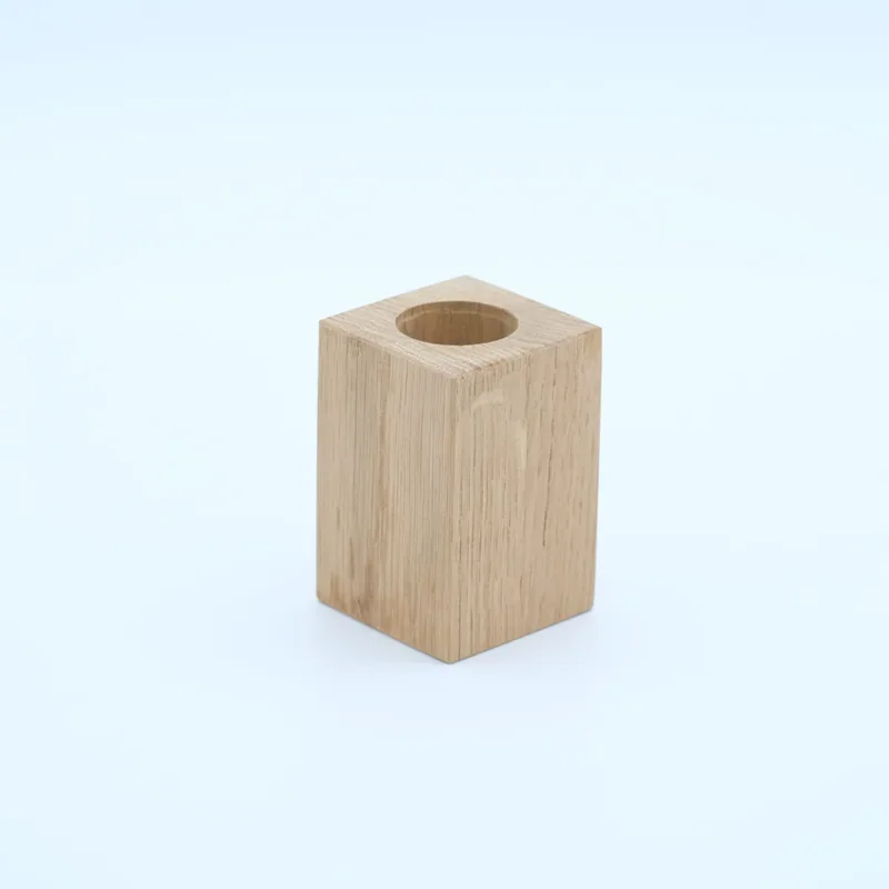 Étouffoir artisanal carré en chêne
